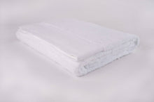Load image into Gallery viewer, 2x The Cloud Bath Sheet